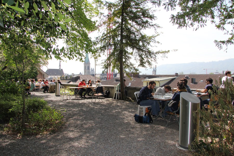 Lauschiger Garten vom Aki.