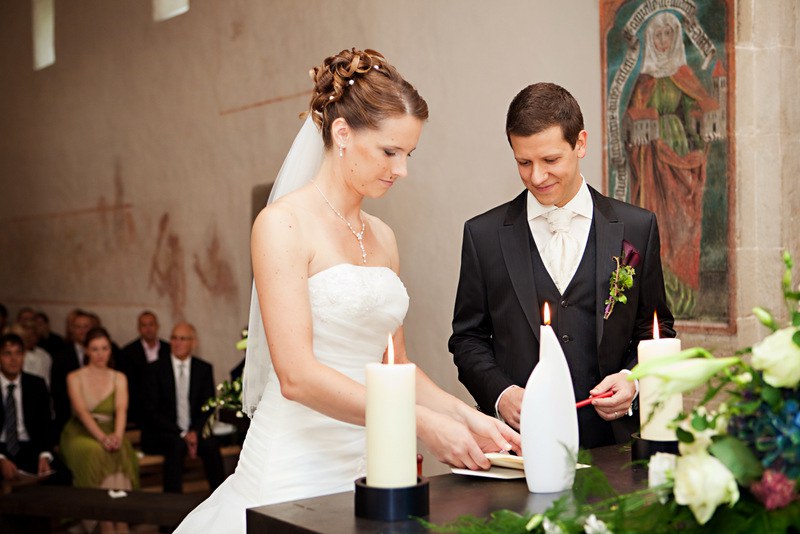 Kirchliche Trauung (Quelle: kirchenhochzeit.ch)