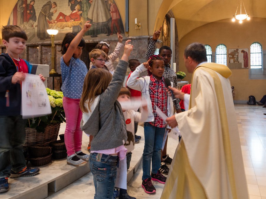 Gottesdienst in der English Mission, Kirche St. Anton Zürich