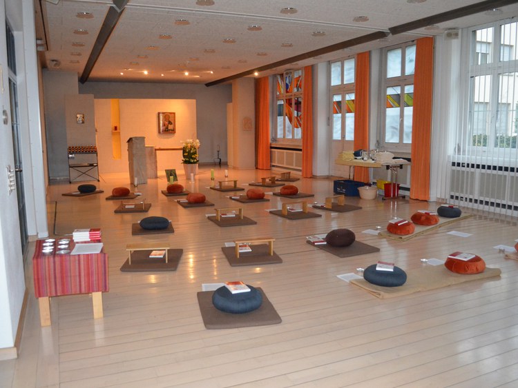 Meditationsraum in der Hochschulseelsorge Aki. 