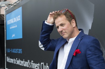 Festredner Christian Jott Jenny hat viele Talente. Foto: Pressematerial Christian Jott Jenny festjazz-400x.jpg