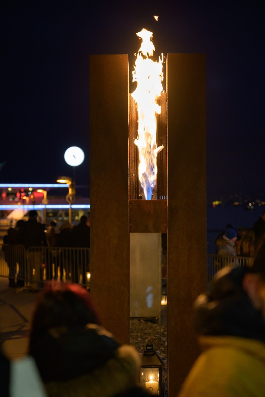 Das Licht aus der Geburtsgrotte Jesu in Bethlehem ist ein Zeichen für den Frieden. Bild: Christian Reding