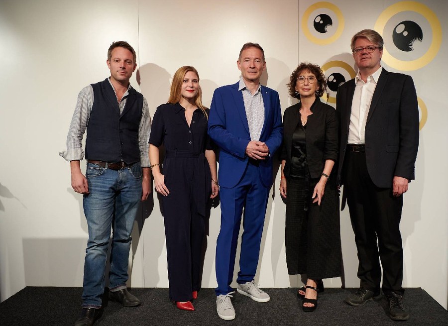 Die Jury war vom Gewinnerfilm, nach eigenen Angaben, wortwörtlich zu Tränen gerührt. Bild: Gion Pfander