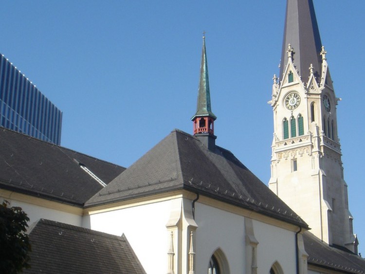 Singen und beten in Zürichs katholischer Mutterkirche