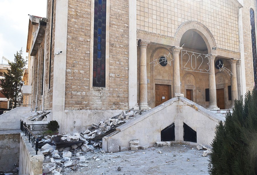 Beschädigte Kirche in Aleppo. Foto: Caritas Syrien
