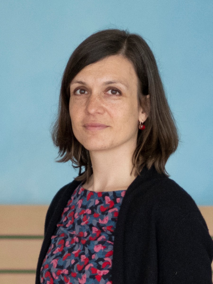 ivana credo porträt.jpg