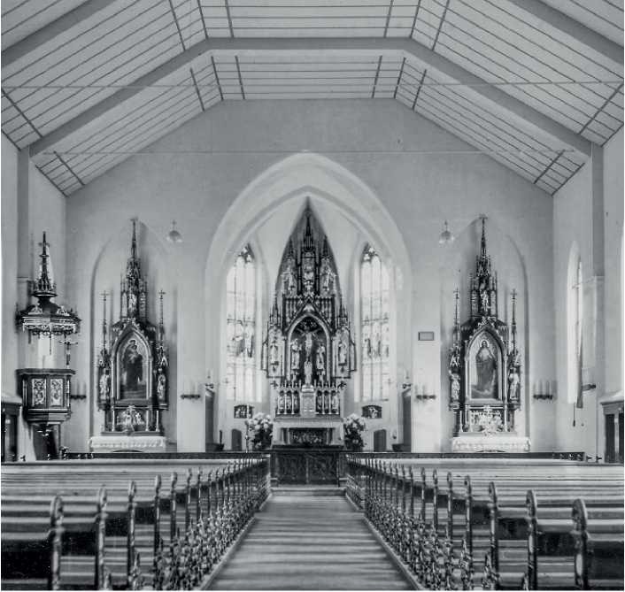 Kirche St. Peter und Paul 1945. Foto: Pfarrei Peter und Paul