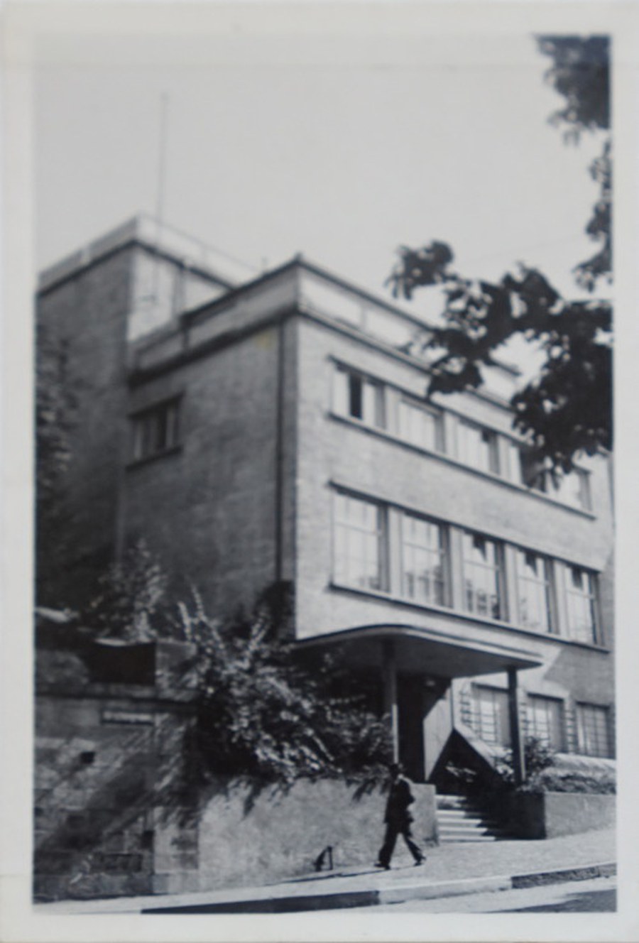 Das Haus aki in einer alten Ansicht. Foto: zVg