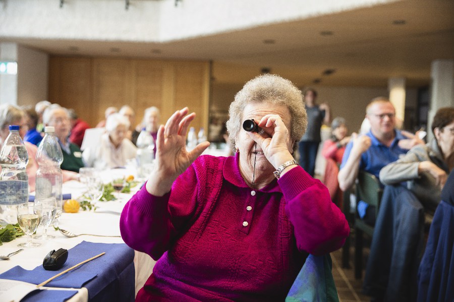Hilfsmittel helfen Grenzen überbrücken. Foto: Linda Pollari