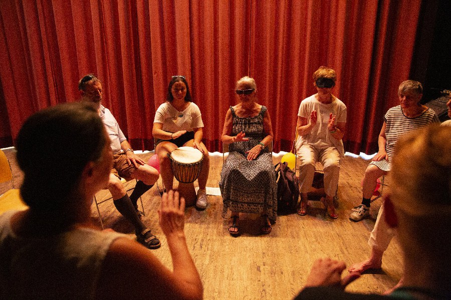 Rhytmus und Schwingung wahrnehmen_Foto_lindapollari