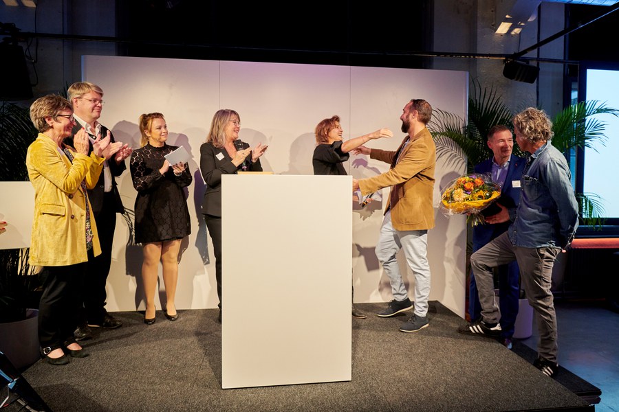 Filmpreis-Vergabe auf der Bühne