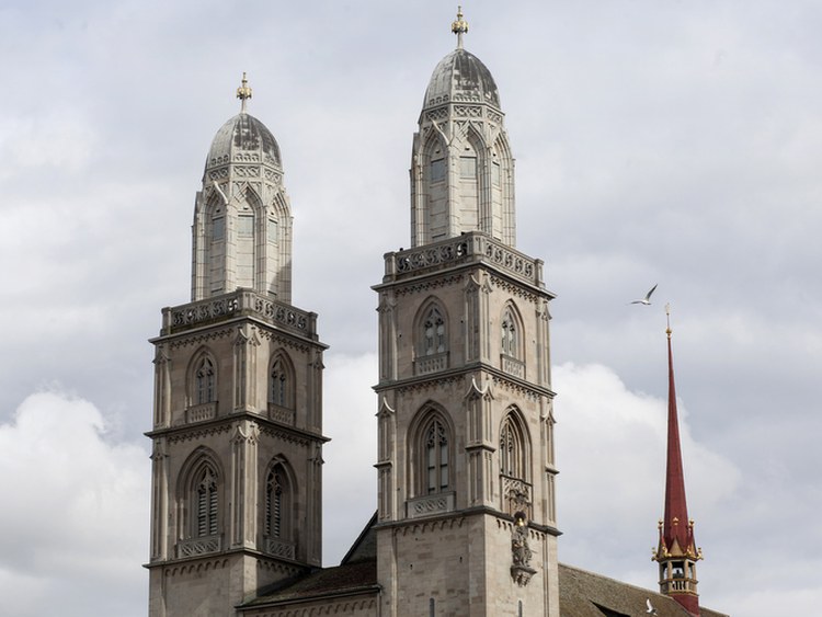 Kantons- und Regierungsrat beten im Grossmünster 