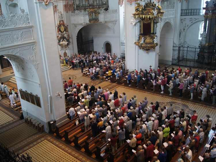 Hunderte Zürcher Katholiken pilgerten nach Einsiedeln