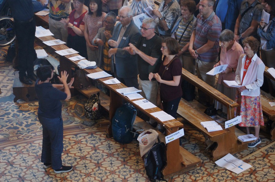 Übersetzerin der Gebärdensprache - Foto Christian Murer