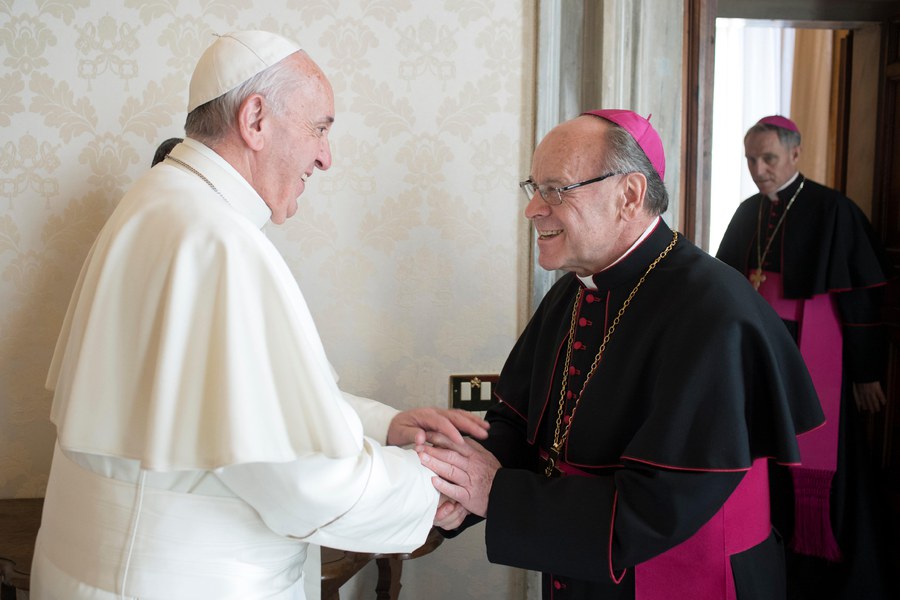 vitus huonder beim papst franziskus 00611_17122016.jpg