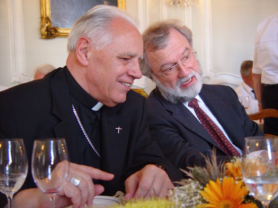 Wichtige ökumenischen Zusammenarbeit mit dem damaligen Kirchenrats-Präsidenten Ruedi Reich. Foto: Christian Murer