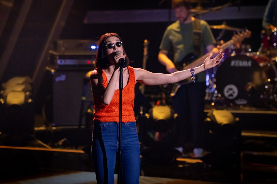 Bei der Blind Audition überzeugte Bernarda mit dem Song «Fighter» von Christina Aguilera alle fünf Coaches der «The-Voice-Jury» auf Anhieb. Foto: zVg Joyn_TVOG_3236103.jpg