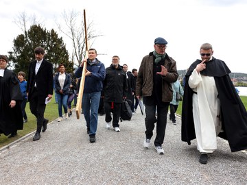 Ökumenischer Kreuzweg zum 30. Mal