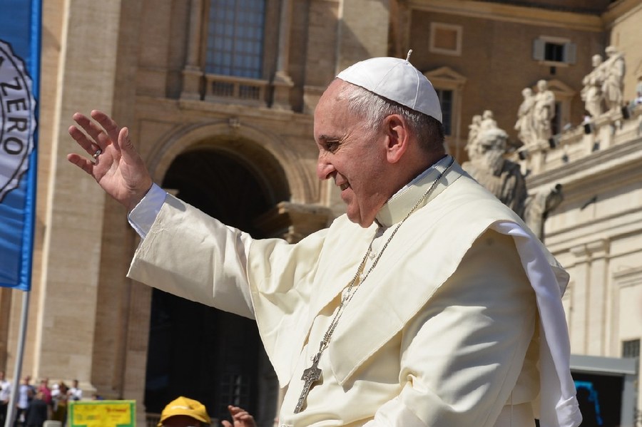 pope-5519251_1280.jpg