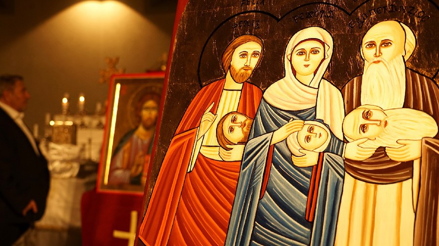 Prozession Orthodoxe Gemeinschaften zum Fest der Stadtheiligen Felix, Regula und Exuperantius 2022_Foto_Saskia Richter (23).JPG
