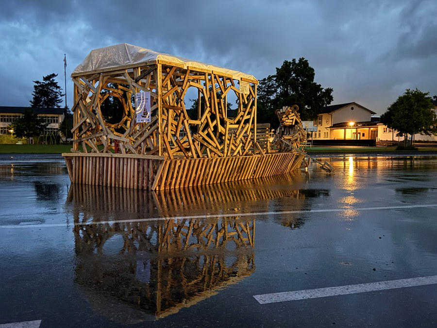 Boot im Wasser_2.jpg