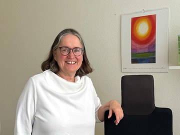 Zwischen Dokumenten und Trauungen