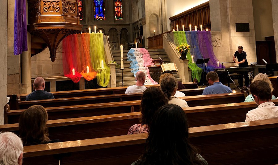 hat-laengst-einen-festen-platz-an-der-pride-der-oekum-gottesdienst-foto-susanne-hirsch.jpg-reduced.jpg
