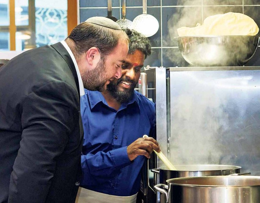 zVisite_2023_Dialog_der_Religionen.jpg